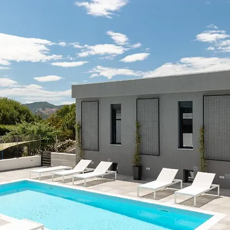 Hotel apartamentowy Cove 3*